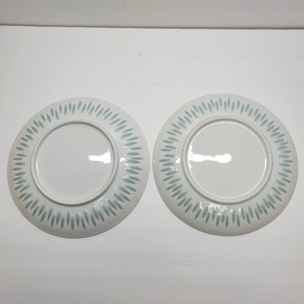Lot of 2 Arabia of Finland 7 1/2" Salad Plates Vtg White Rice (Grains) Porcelain - Picture 2 of 5